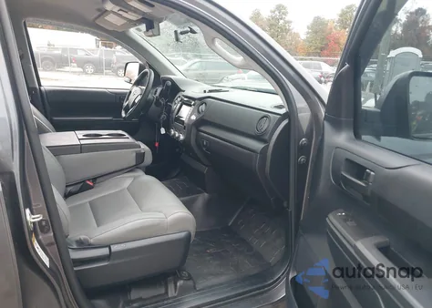 2014 Toyota Tundra Sr V6 z USA, uszkodzony, nr VIN 5TFRU5F17EX033116